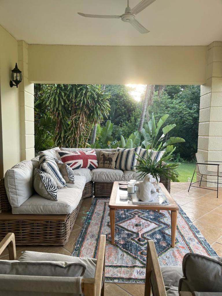 Goedehoop Boutique Manor House Apartment Malalane Bagian luar foto