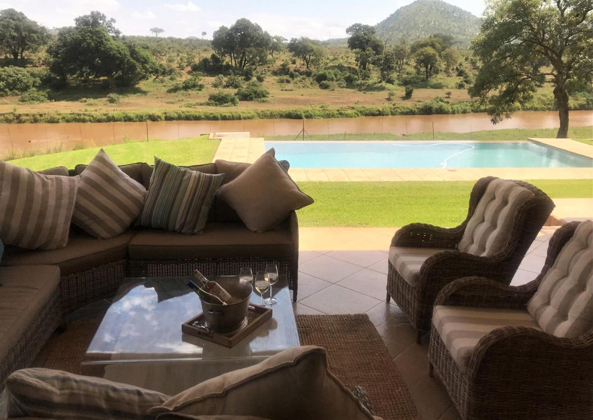 Goedehoop Boutique Manor House Apartment Malalane Bagian luar foto